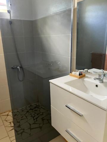 La Kallina Grand-Bourg  Zewnętrze zdjęcie
